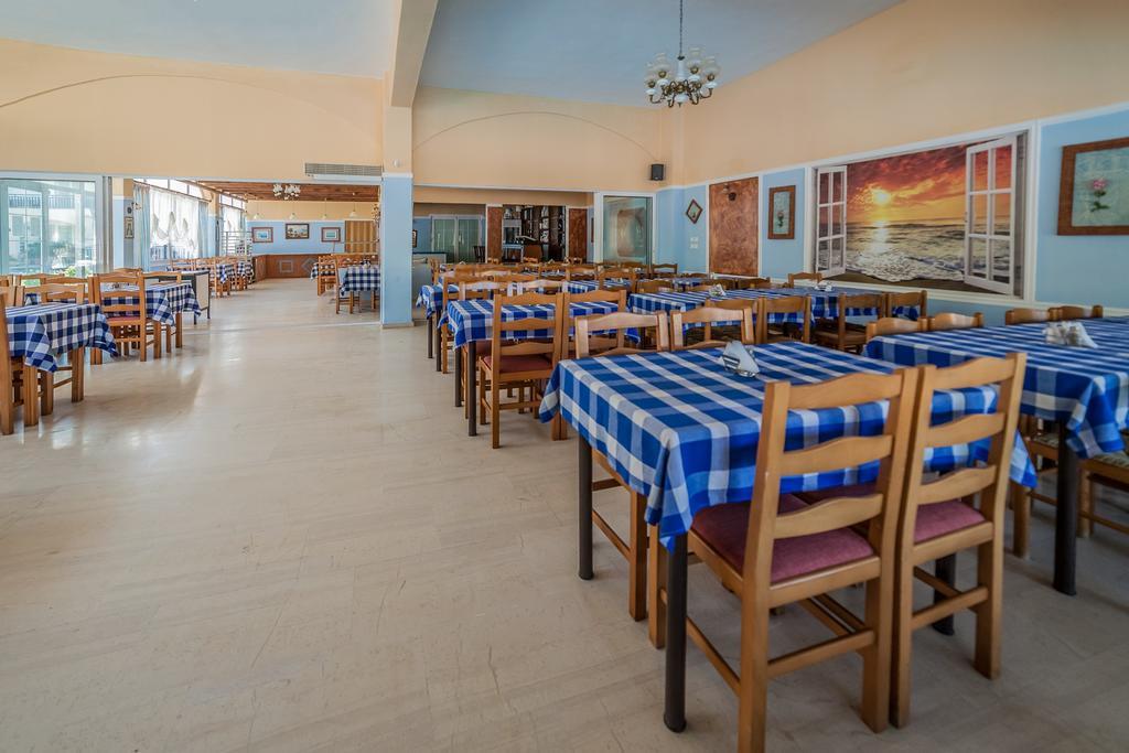 Sintrivanis Resort Beach Paralía Skotínis Eksteriør bilde