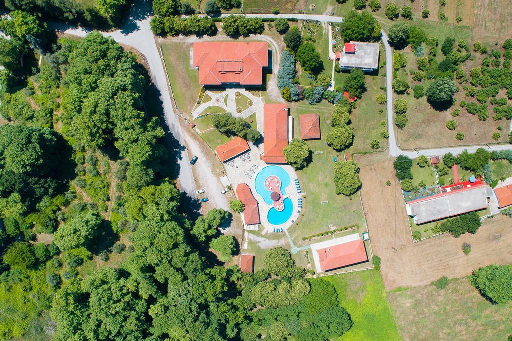 Sintrivanis Resort Beach Paralía Skotínis Eksteriør bilde